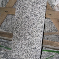 Плитка гранітна G623 Silver Grey 600х300х20 мм Полірована