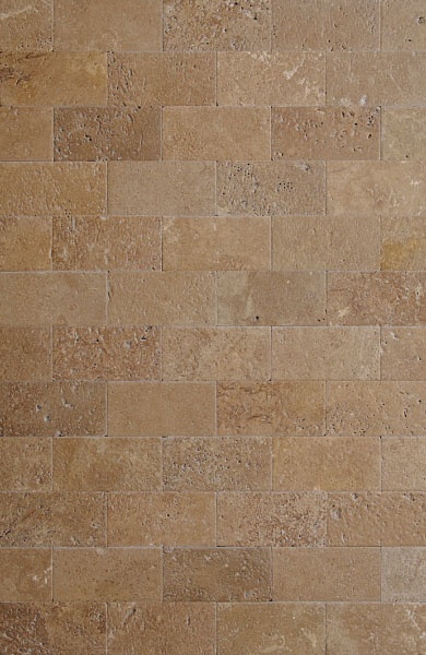 Плитка из травертина Noce Brushed 1х7,5х15 см, коричневая брашированная