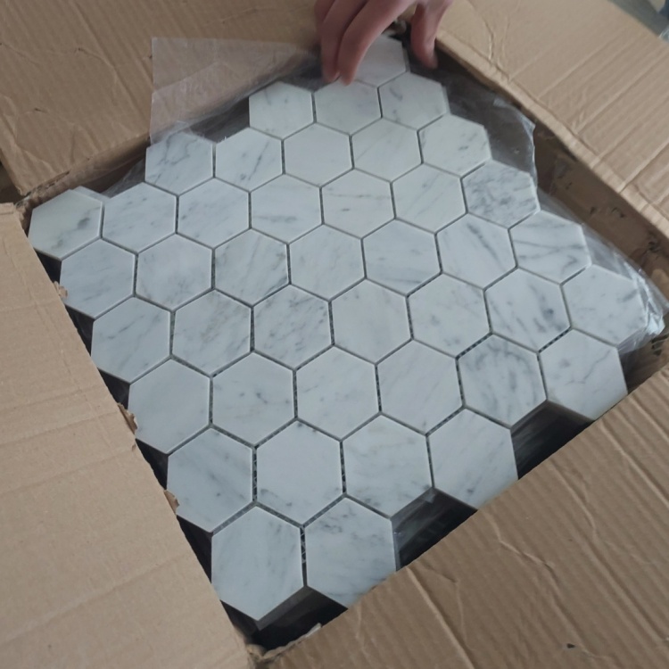 Мраморная мозаика Mozaico de Lux C-MOS Hexagon Bianco Carrara Pol