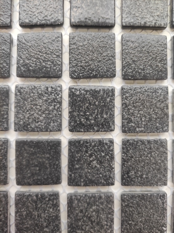 Мозаика из стекла AquaMo PW25209 Black 25x25x4 (317x317) мм глянцевая на сетке