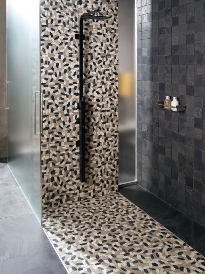 Мозаика Dune 185913 Pebbles Light 30.5*31.5 бежевая черная