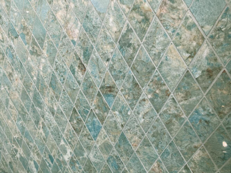 Мозаика Dune 188716 Amazonite Diamonds 23*25 зеленая керамогранит